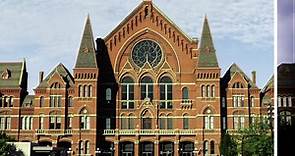 Experience Music Hall's grand... - Cincinnati Music Hall