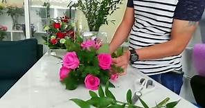 The basic flower arrangement for begginer