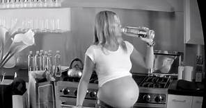 Jennifer Aniston Pregnant With Triplets In New Commercial!
