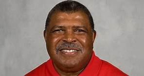 Kansas City Chiefs Name Romeo Crennel Interim Head Coach