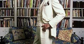 Five Years After His Death, Tom Wolfe Is Once Again the Talk of the Town
