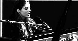 Birdy - People Help The People (Official Live Performance Video)