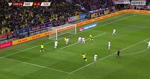 Robin Quaison opens the scoring for Sweden in Extra-time