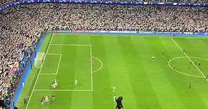 Así enloqueció el Bernabéu con el segundo gol de Joselu
