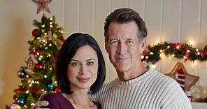 Catherine Bell and James Denton Reunite on Hallmark's 'Christmas on Cherry Lane'