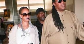 They been married for 9 years 💍❤️ Stevie Wonder and Tomeeka Bracy ❤️🌹 #love #celebritymarriage