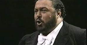 Luciano Pavarotti. 1987. Di quella pira. Madison Square Garden. New York