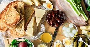 How to Make a Ploughman's Lunch