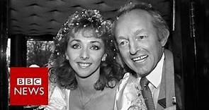 Paul Daniels 'didn't know he was dying' says Debbie McGee - BBC News