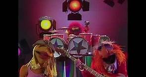 The Muppet Show - 511: Paul Simon - “50 Ways to Leave Your Lover” (1981)