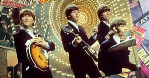 ♫ The Beatles on the set of 'Top Of the Pops', 1966