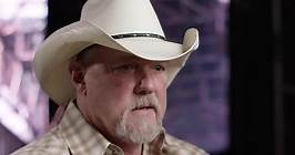 Trace Adkins - Trace explains how his wife, Victoria,...