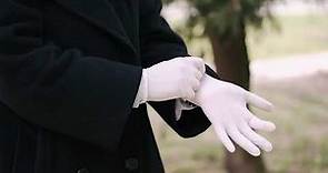 🧤 White Disposable Latex Gloves