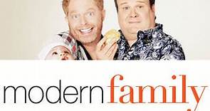 Modern Family: Season 1 Episode 3 Come Fly with Me