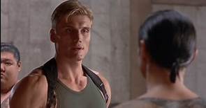 Dolph Lundgren! Amazing Fight Scene