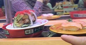 How to order, eat and pay for sushi in Japan (at a conveyor belt sushi restaurant)