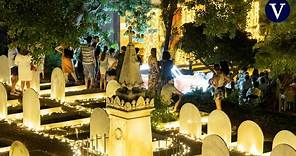 Conciertos y bebidas entre tumbas: la singular propuesta de un cementerio de Málaga
