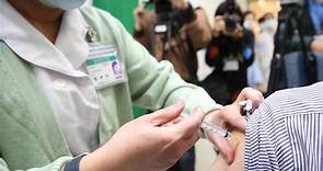第25輪疫苗明起分流預約 4款疫苗供選擇｜東森新聞