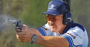 Fastest shooter EVER, Jerry Miculek- World record 8 shots in 1 second & 12 shot reload! HD