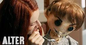 Cortometraje de terror "The Dollmaker" (El fabricante de muñecas) | ALTERAR