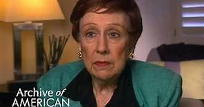 Jean Stapleton discusses getting cast on "All in the Family" - EMMYTVLEGENDS.ORG