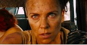 Mad Max: Así reaccionó Charlize Theron cuando supo que no protagonizaría Furiosa | Tomatazos