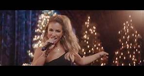 Jessie James Decker | Santa Claus Is Coming to Town (Official Music Video)