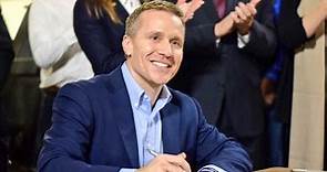 MO Gov. Eric Greitens issues apology amid calls for his resignation over affair scandal