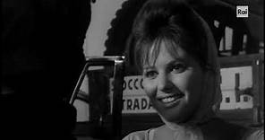 La ragazza con la valigia , Colonna sonora degli "urlatori" Mina e Celentano 1961