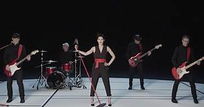 Superbus - Strong & Beautiful (Clip officiel)