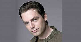 What is Justin Kirk doing now? Personal Life, Net Worth. Gay?