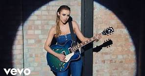Una Healy - Never See Me Cry (Official Video)