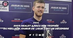 Rhys Healey a reçu son trophée du meilleur joueur de @ligue2fr du mois de décembre 🥇