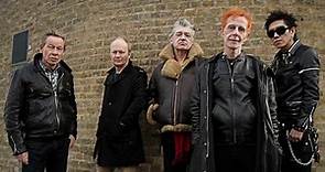 70s British rock band Sharks reform