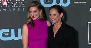 Laurie Metcalf arrives at Critics's Choice with Zoe Perry