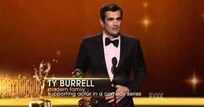 Ty Burrell wins an Emmy for Modern Family at the 2011 Primetime Emmy Awards!