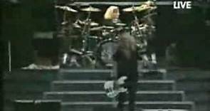 Duff McKagan bass solo [EXCLUSIVE] 5 Live solo