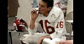 Who was Len Dawson? What's the story behind his legendary cigarette photo?