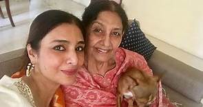 Bollywood Actress Tabu With Her Mother | Father, Sister, Husband | Biography | Life Story