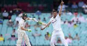 Navdeep Saini Bowling Wicket Vs Australia Series 2021 || India Vs Australia Cricket Highlight