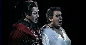 Placido Domingo sings Faust in costumes,1996 Puerto Rico