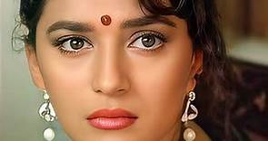 Madhuri Dixit Bollywood actress photo/Madhuri Dixit best pics