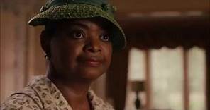 Octavia Spencer's scene from The Help who dedicated her Best Supporting Actress on Oscar (2011)