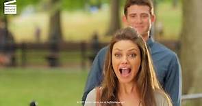 Friends with benefits: Hitting on strangers HD CLIP
