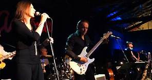 Jimmie Vaughan & Lou Ann Barton - Scratch My Back