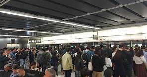 【屯馬綫訊號故障】港鐵 紅磡站 往屯門方向月台 擠迫狀況