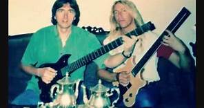 Jeff Watson and Allan Holdsworth Play that Funky Music