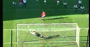 Mart Poom penalty save against Manchester United&Teddy Sheringham