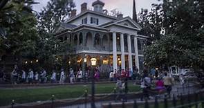 The Haunted Mansion | Disneyland Park