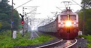 20 Railroad Videos in 10 Minutes !! INDIAN RAILWAYS TRAINS !